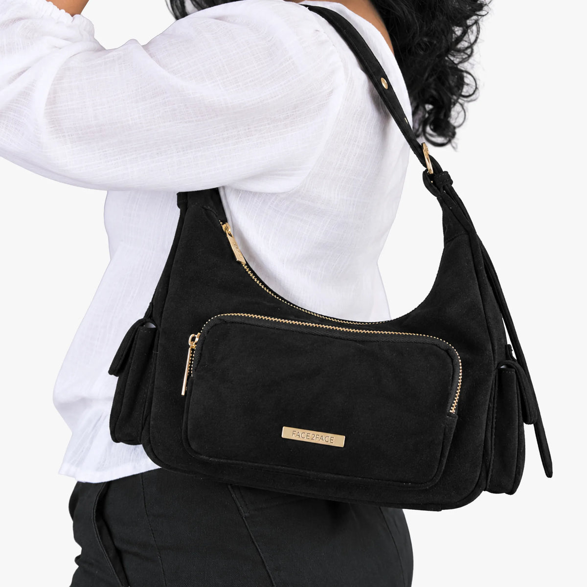 Color: Negro
