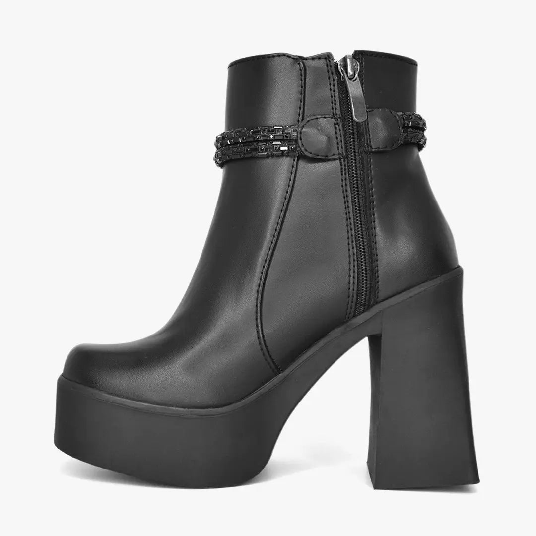 Botines para mujer en color negro