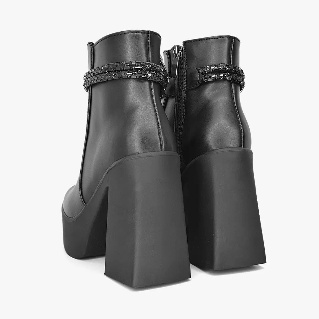 Botines para mujer en color negro