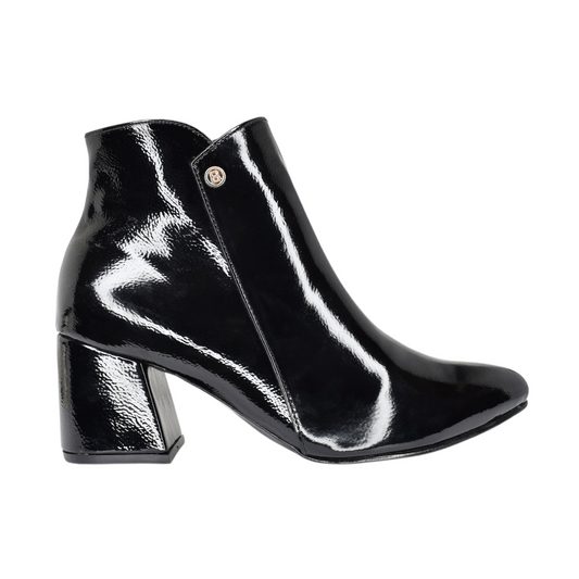 Botines para mujer en color negro
