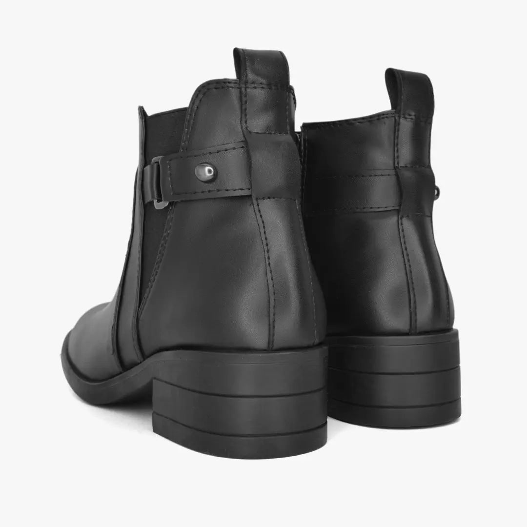 Botines para mujer en color negro