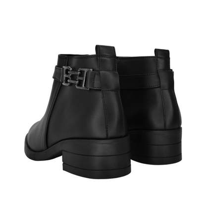 Botines para mujer en color negro