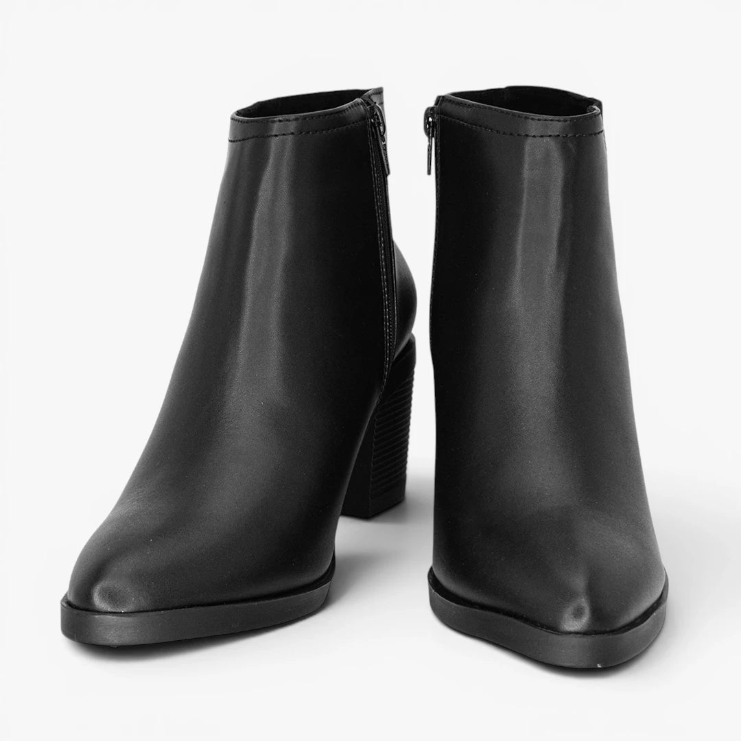 Botines para mujer en color negro
