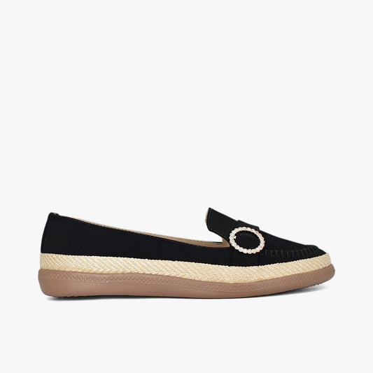 Casuales para mujer en color negro