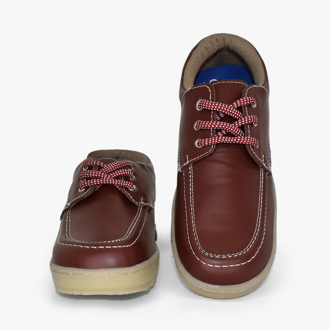 Zapato Croydon colegial unisex en color rojo