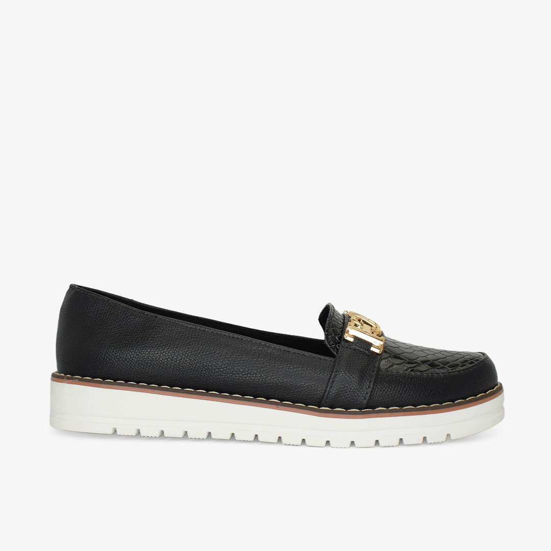 Mocasines para mujer en color negro