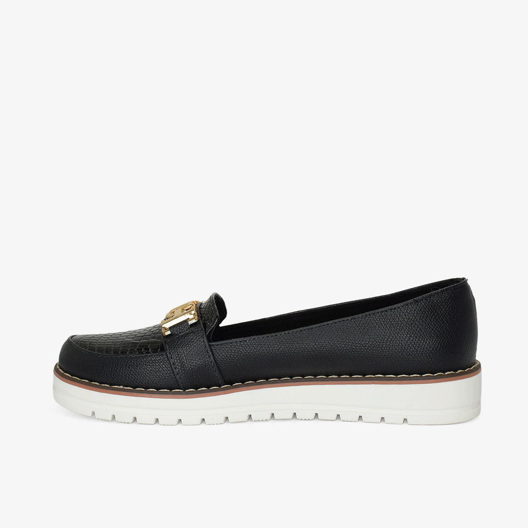 Mocasines para mujer en color negro