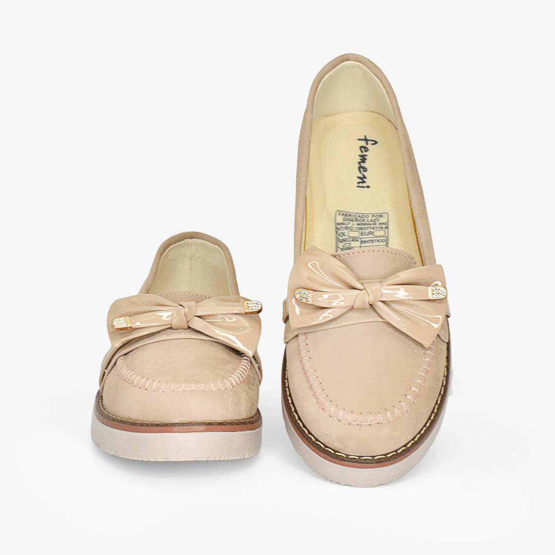 Mocasines para mujer en color nude