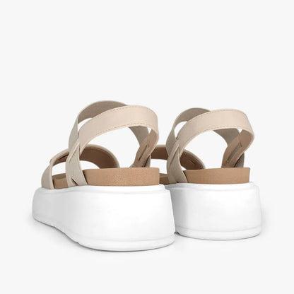 Sandalias con plataforma para mujer en color almendra
