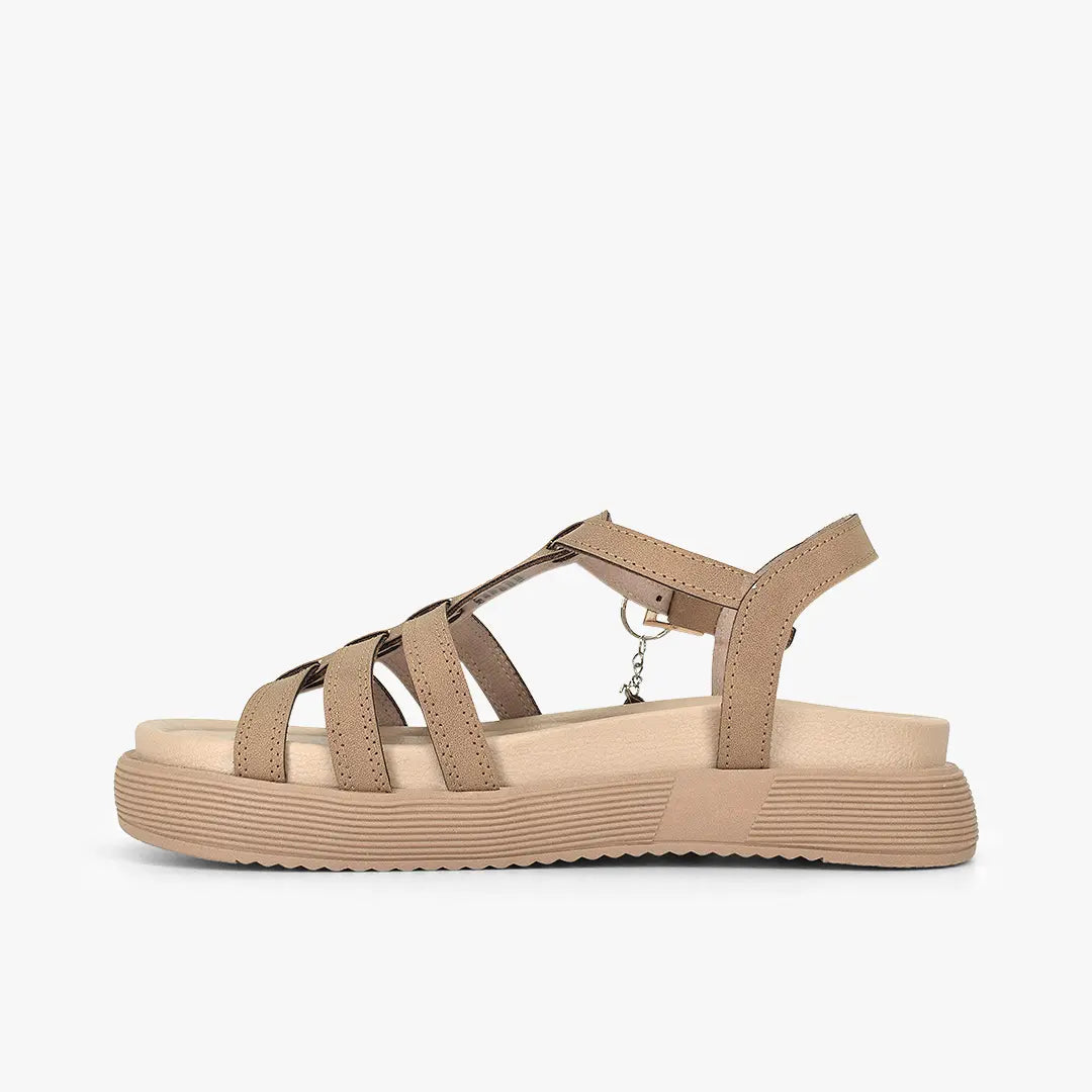 Sandalias con plataforma para mujer en color almendra