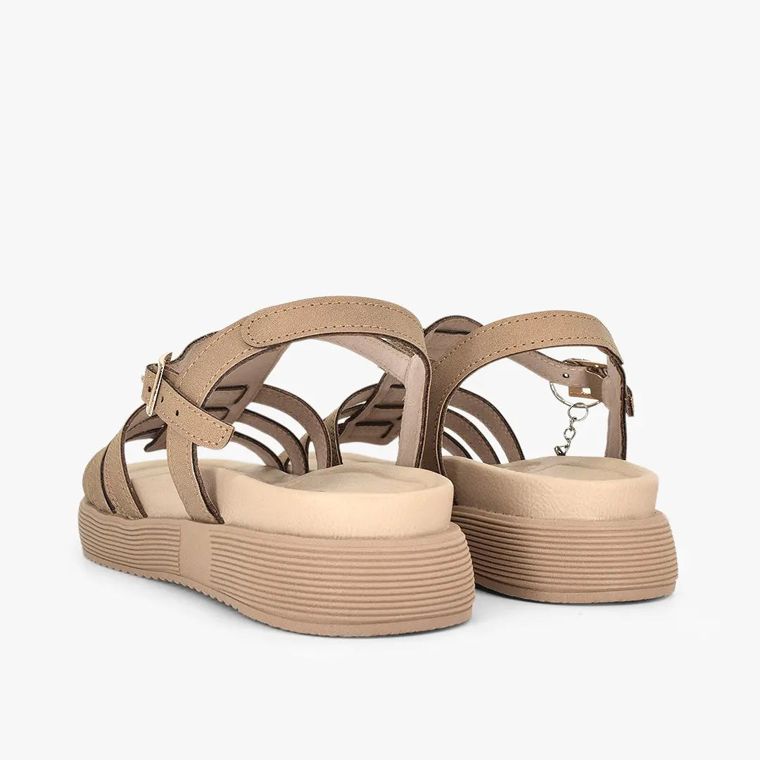 Sandalias con plataforma para mujer en color almendra