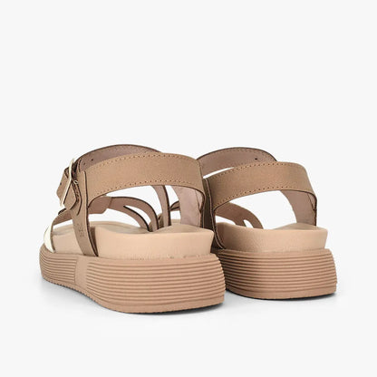 Sandalias con plataforma para mujer en color almendra