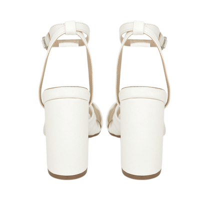 Sandalias con tacón para mujer en color talco