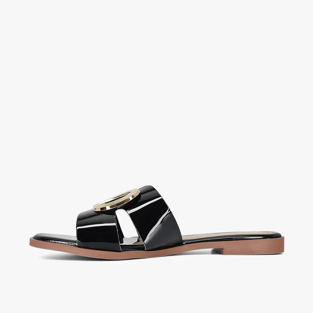 Sandalias planas para mujer en color negro