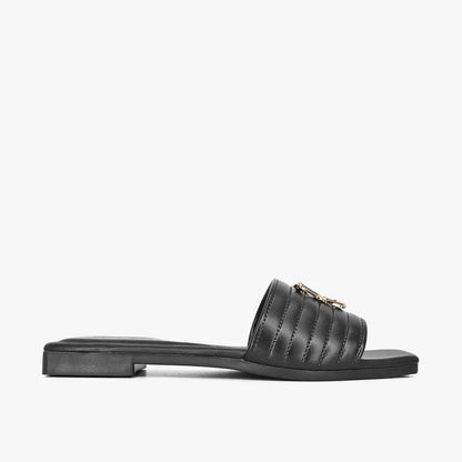 Sandalias planas para mujer en color negro