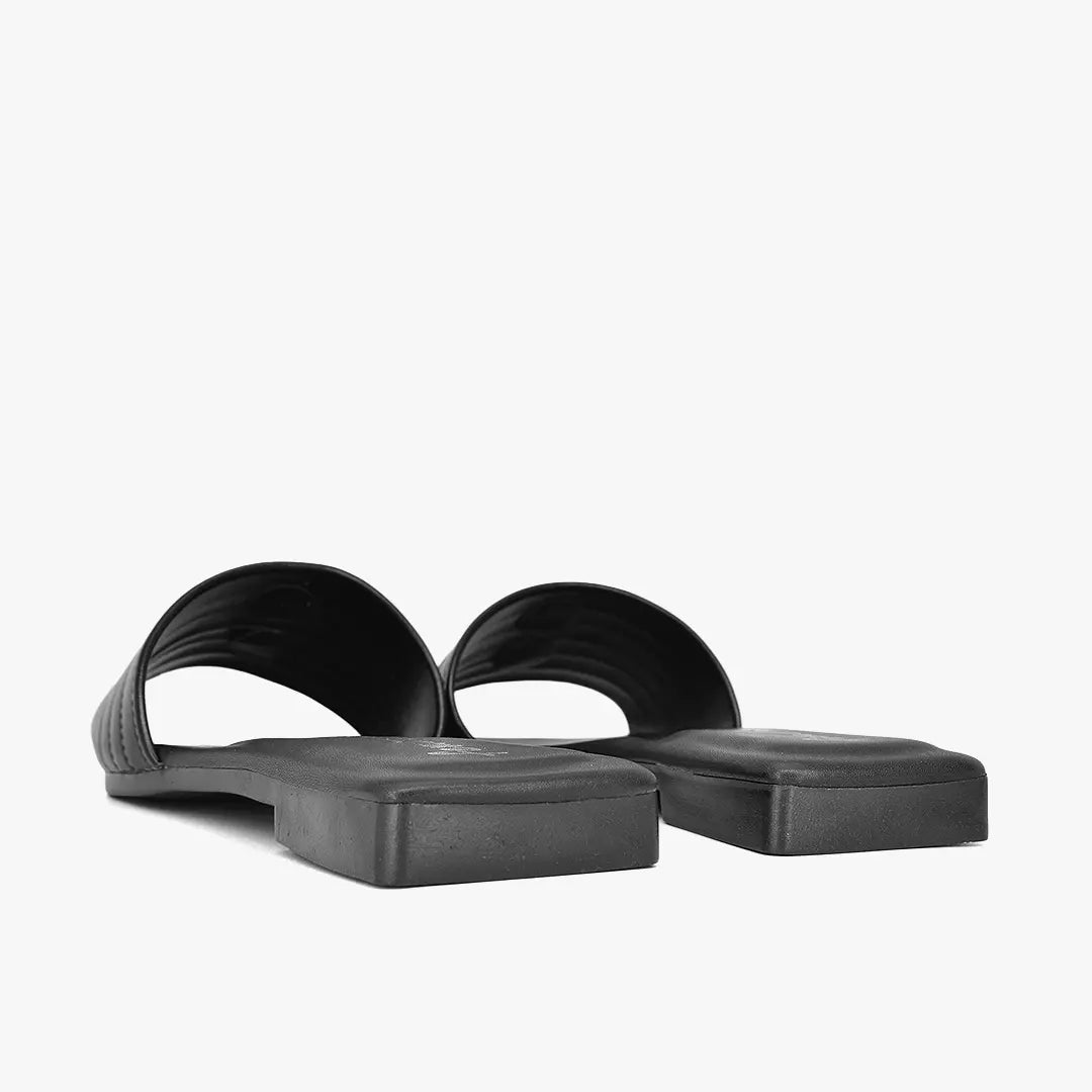 Sandalias planas para mujer en color negro