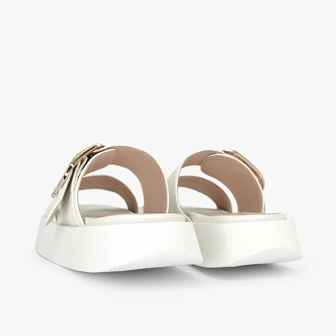 Sandalias con plataforma para mujer en color talco