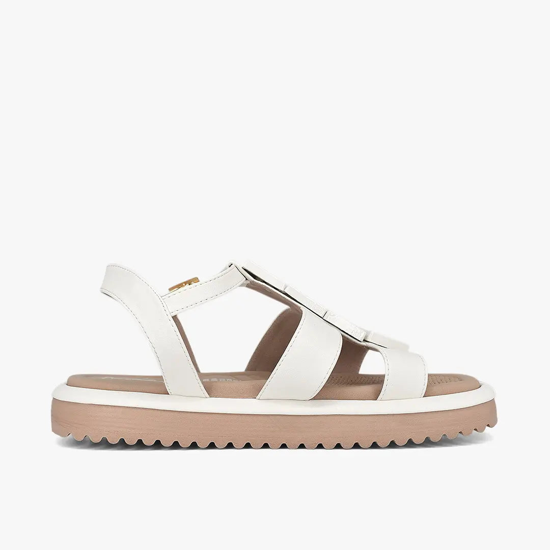 Sandalias para mujer en color talco