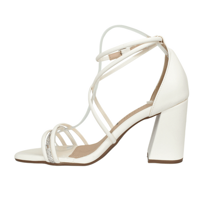 Sandalias con tacón para mujer en color talco