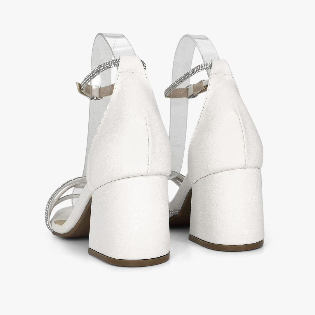 Sandalias con tacón para mujer en color talco
