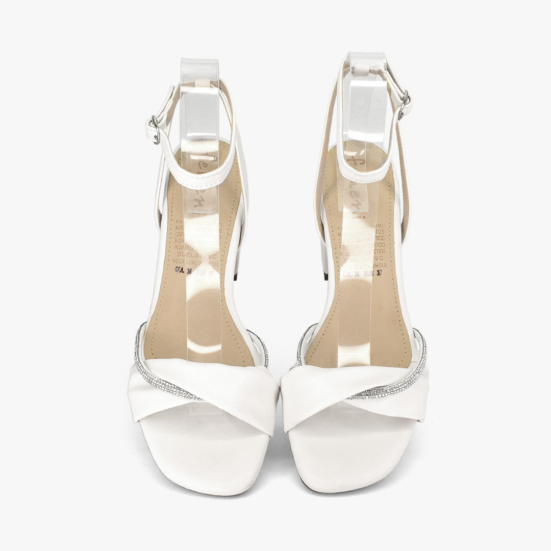 Sandalias con tacón para mujer en color talco