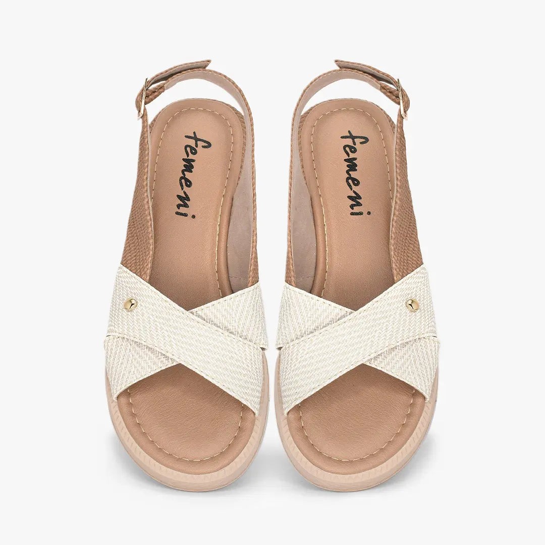Sandalias para mujer en color talco
