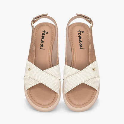 Sandalias para mujer en color talco
