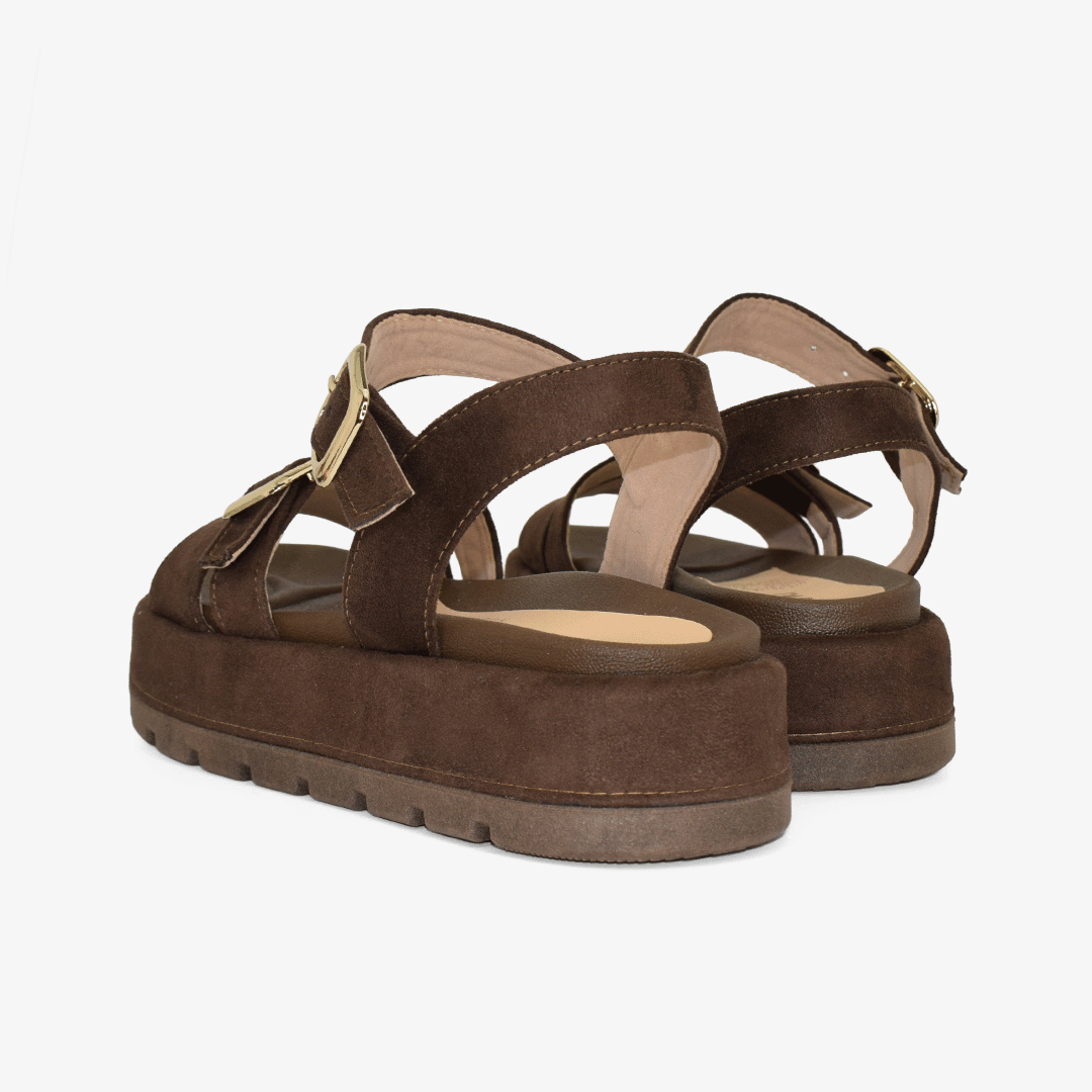 Sandalias con plataforma para mujer en color chocolate