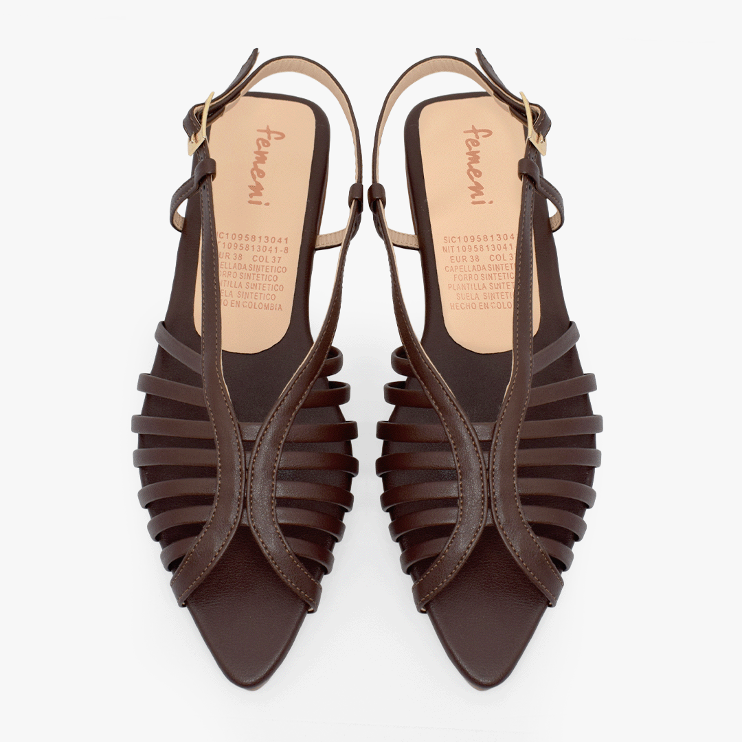 Color: Chocolate