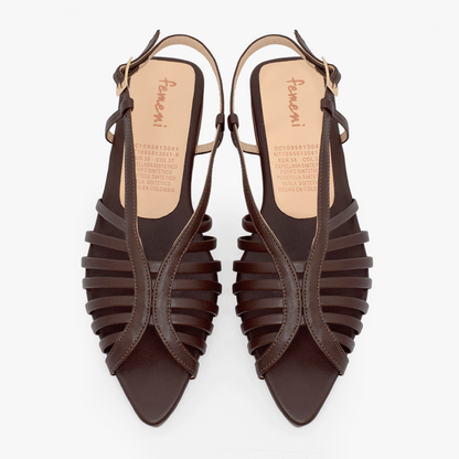 Color: Chocolate