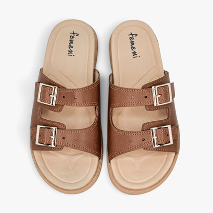 Sandalias para mujer en color miel