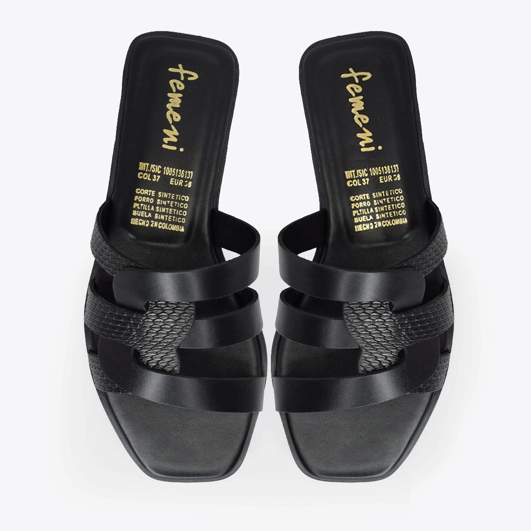 Color: Negro 