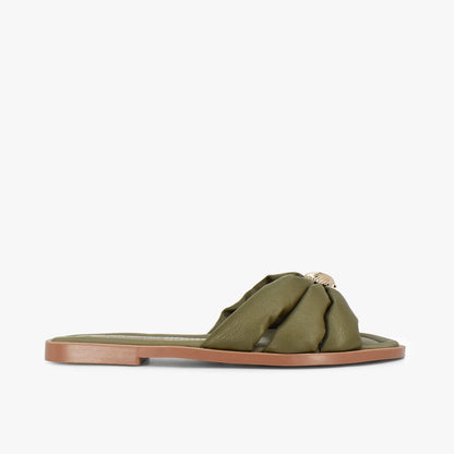 Sandalias plana para mujer en color oliva
