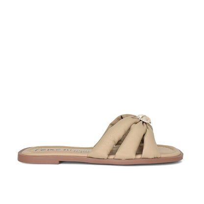 Sandalias plana para mujer en color taupe