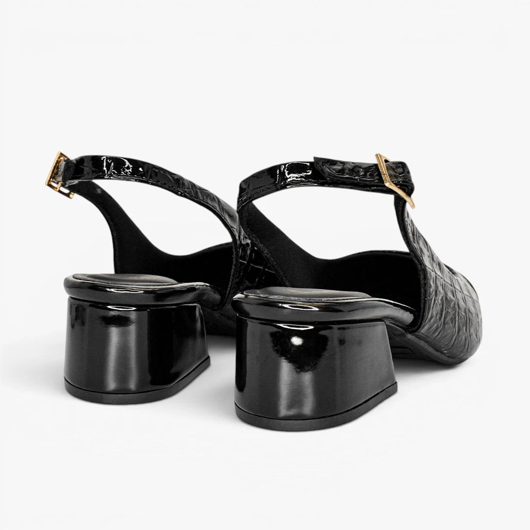 Tacones para mujer en color negro