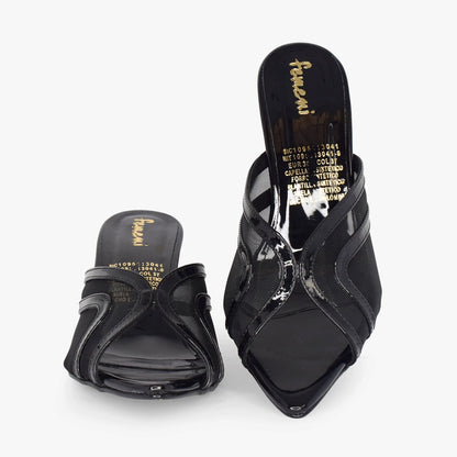 Color: Negro
