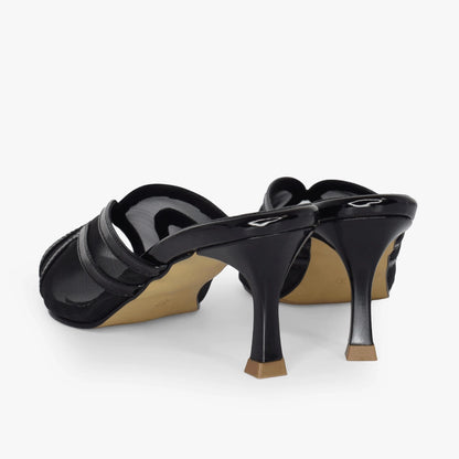 Color: Negro