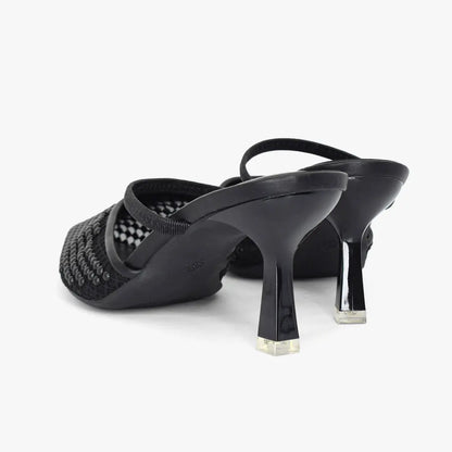 Color: Negro