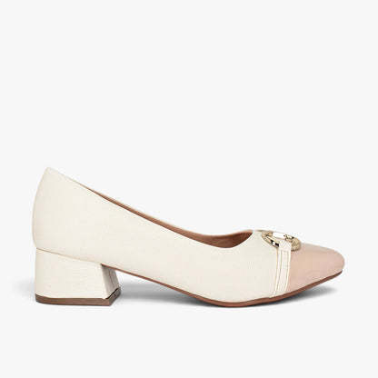 Tacones para mujer en color talco