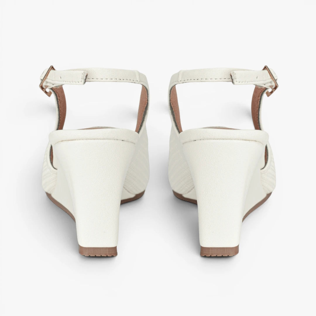 Tacones para mujer en color talco