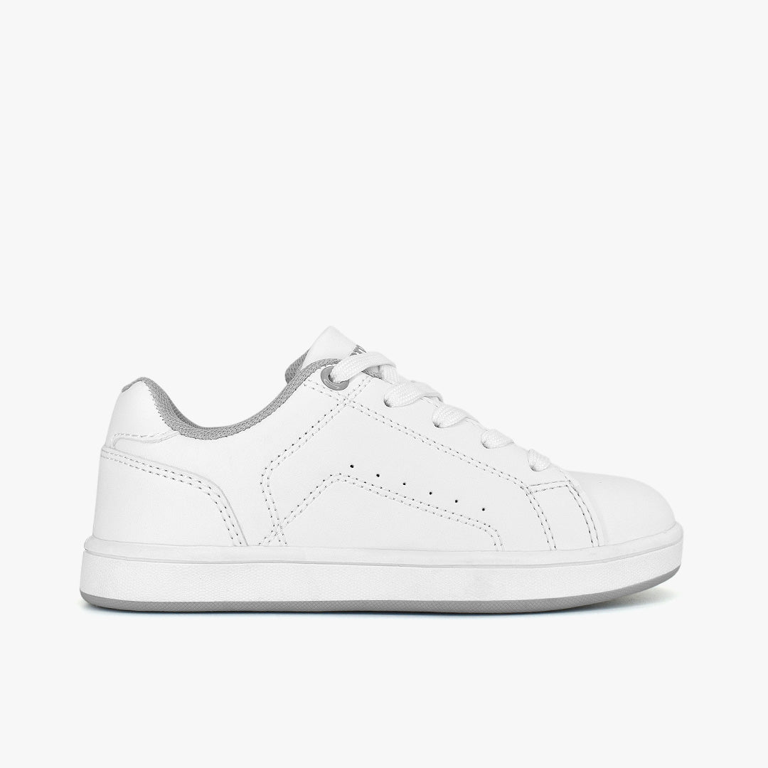 Tenis Croydon colegial unisex en color blanco