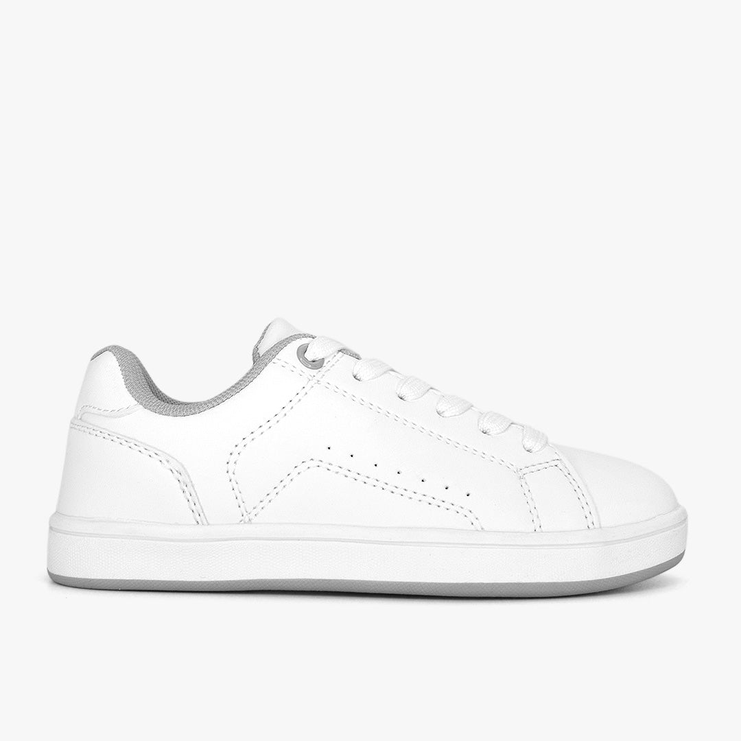 Tenis Croydon colegial unisex en color blanco