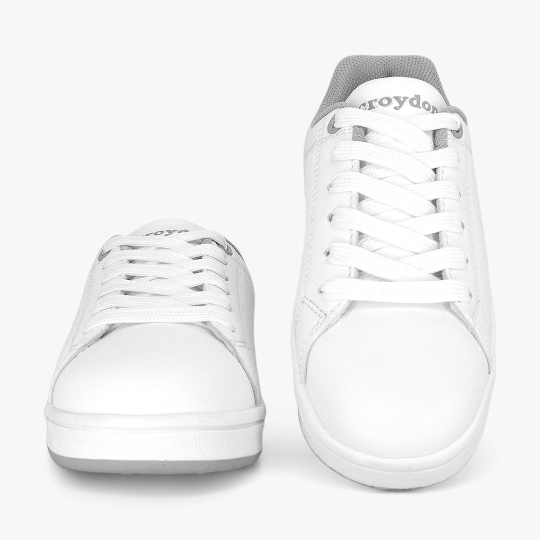Tenis Croydon colegial unisex en color blanco