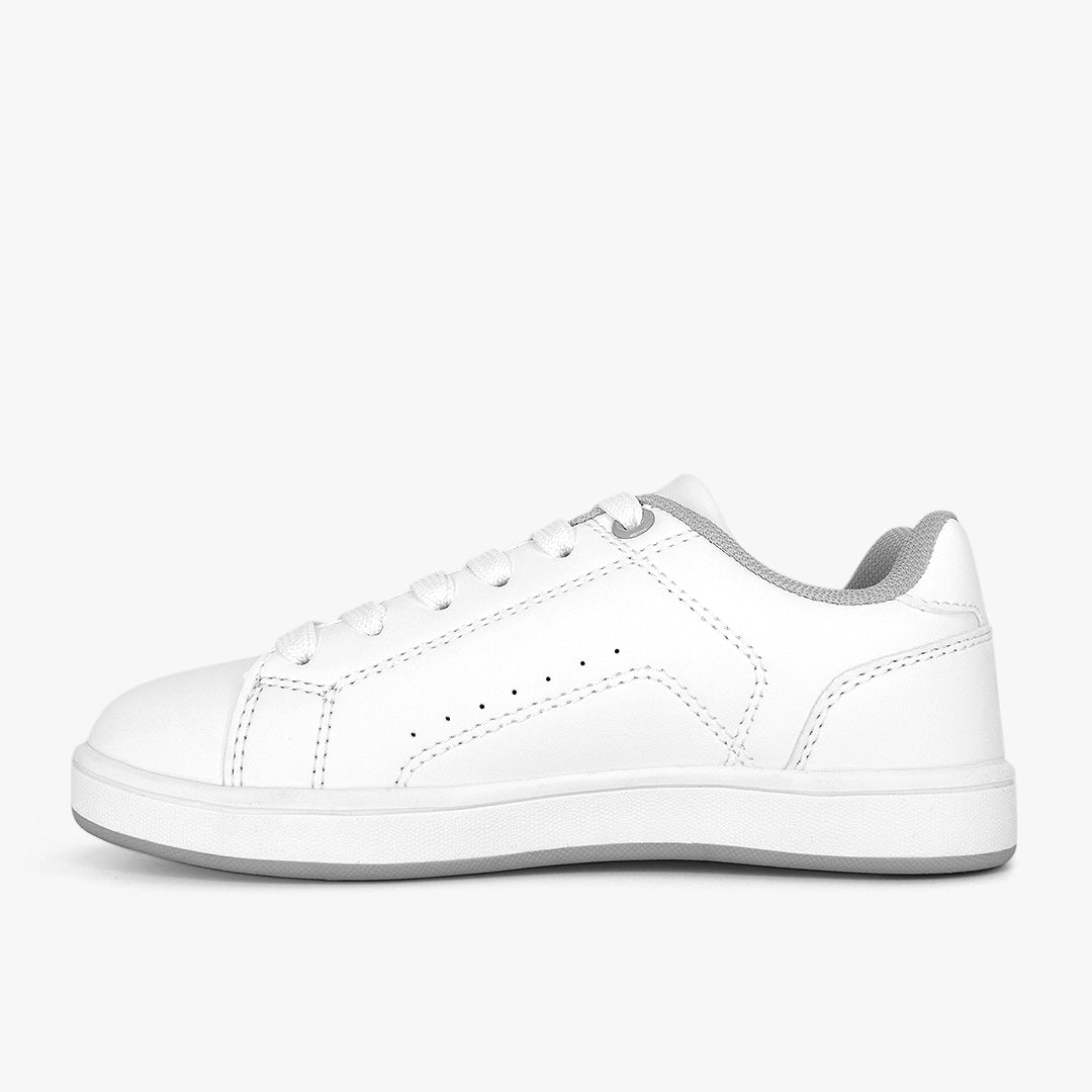 Tenis Croydon colegial unisex en color blanco