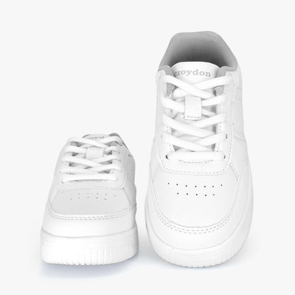 Tenis Croydon colegial unisex en color blanco