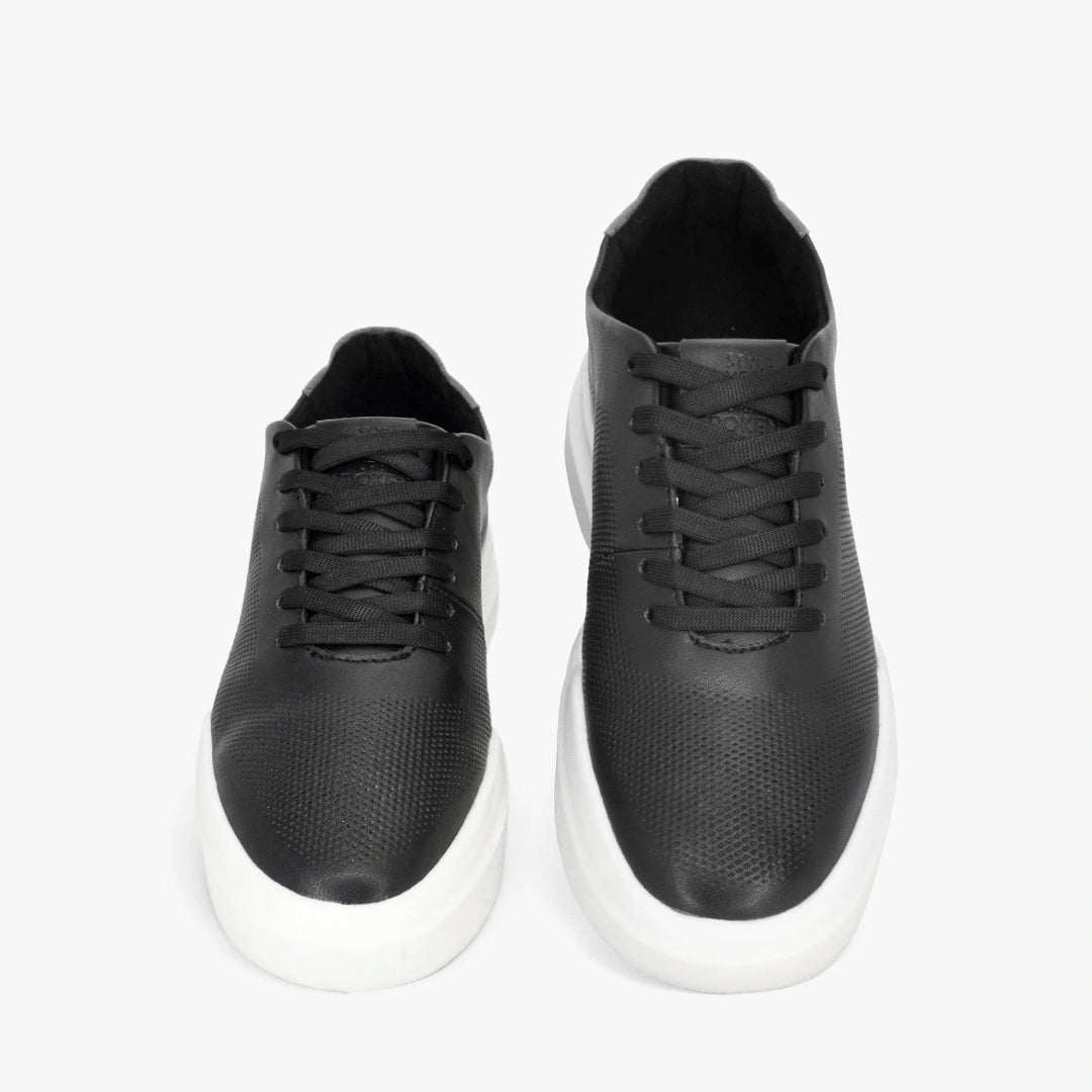 Tenis para hombre en color negro