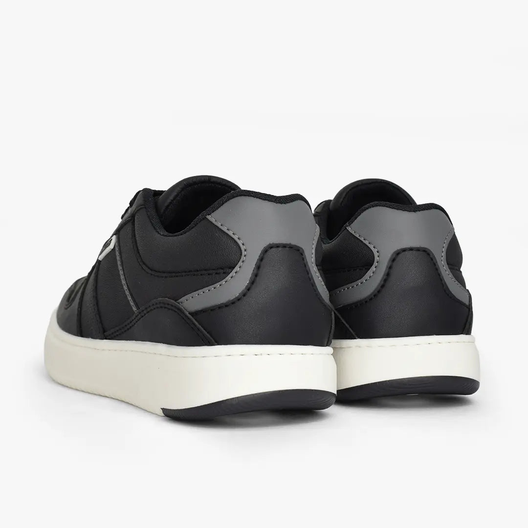 Color: Negro