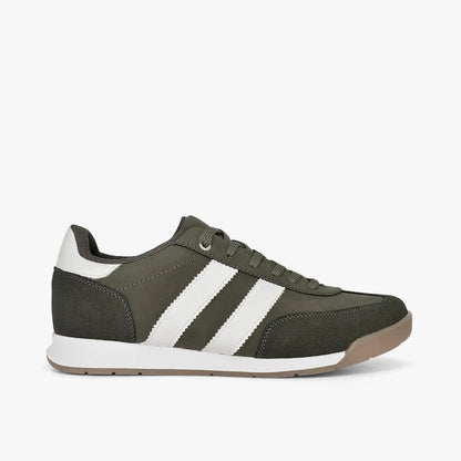 Tenis para hombre en color verde