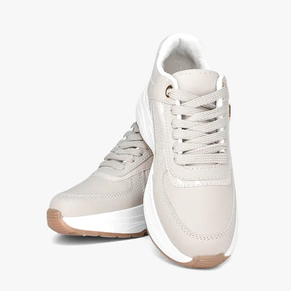 Tenis para mujer en color almendra