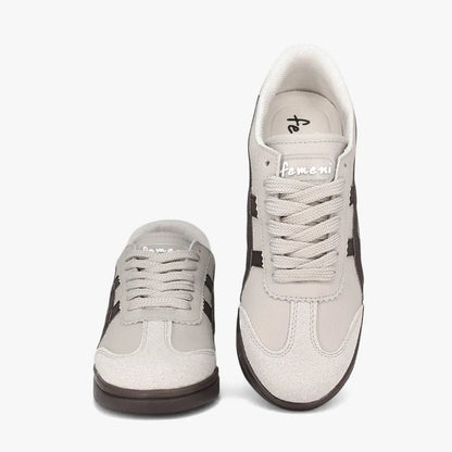 Tenis para mujer en color almendra